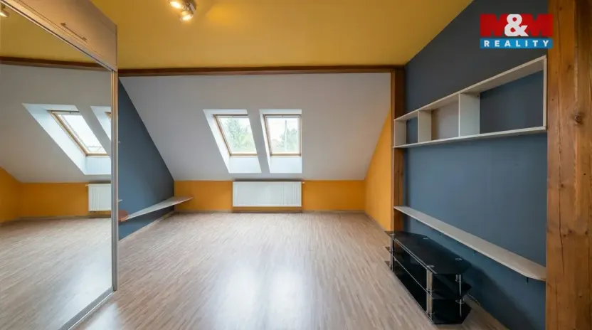 Prodej rodinného domu, Olomouc - Nemilany, Lidická, 350 m2