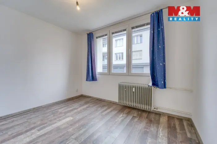 Prodej bytu 4+1, Lesná, 64 m2