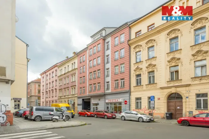 Pronájem obchodního prostoru, Praha - Smíchov, Staropramenná, 48 m2