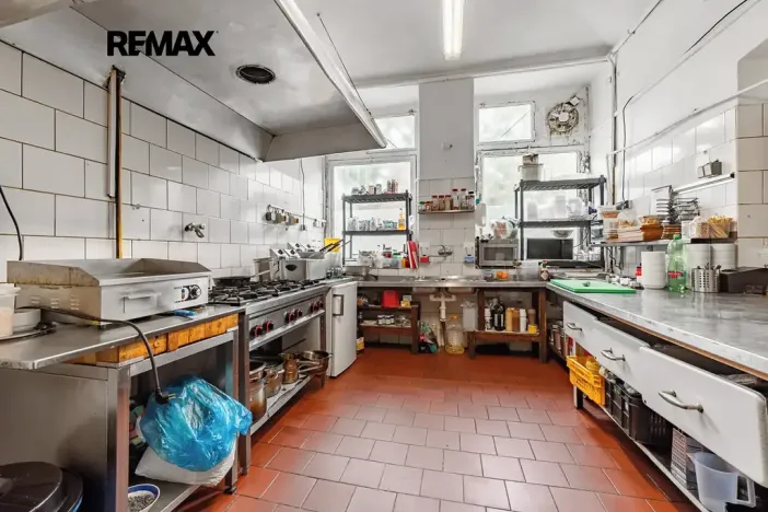 Pronájem restaurace, Praha - Nusle, Sekaninova, 254 m2