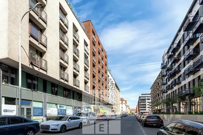 Prodej bytu 2+kk, Praha - Holešovice, Na Maninách, 59 m2