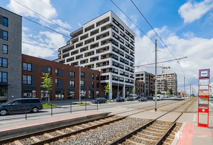 Pronájem bytu 1+kk, Praha - Hloubětín, Poděbradská, 35 m2