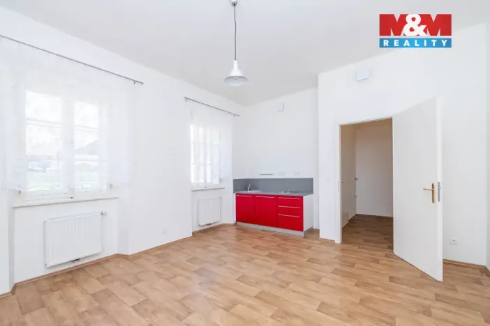 Pronájem bytu 1+kk, Studeněves, 33 m2