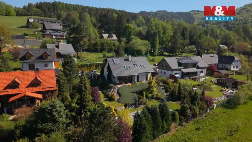 Prodej rodinného domu, Jeseník - Dětřichov, Strmá, 179 m2
