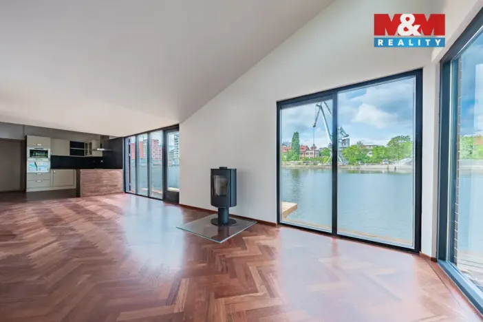 Prodej, Praha - Holešovice, Sanderova, 82 m2