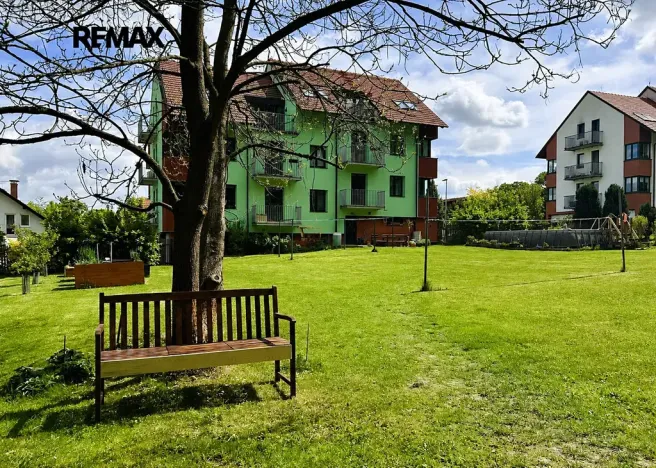 Pronájem bytu 2+1, Praha - Koloděje, U Floriána, 54 m2
