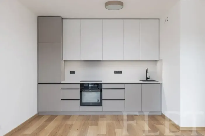 Pronájem bytu 2+kk, Praha - Modřany, Kolmanova, 51 m2