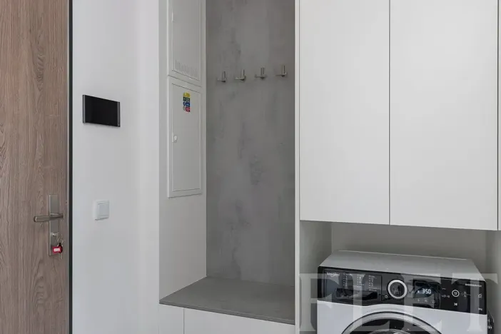 Pronájem bytu 1+kk, Praha - Kamýk, Hodkovická, 31 m2