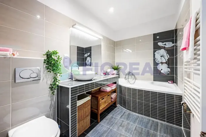 Pronájem bytu 2+kk, Praha - Strašnice, Vinohradská, 55 m2