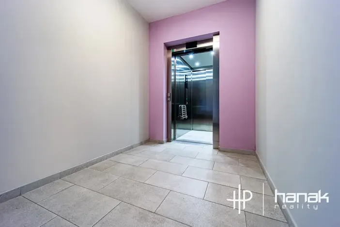 Pronájem bytu 2+kk, Olomouc, Dlouhá, 59 m2