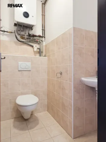 Pronájem bytu 2+kk, Praha - Vršovice, Tolstého, 56 m2