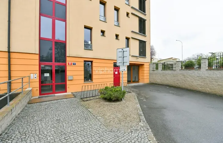 Pronájem bytu 1+1, Praha - Bubeneč, Mlýnská, 36 m2