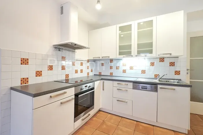 Prodej bytu 2+1, Praha - Holešovice, U měšťanského pivovaru, 86 m2
