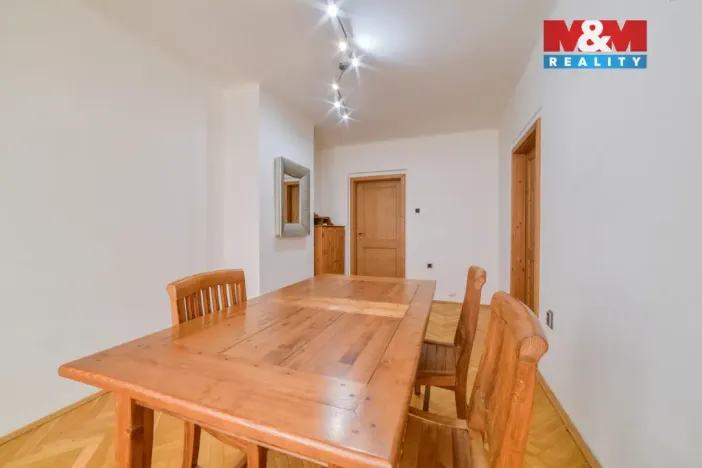 Pronájem bytu 3+1, Cheb, Hradební, 56 m2