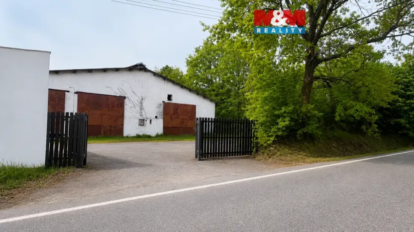 Pronájem výrobních prostor, Kluky - Dobešice, 400 m2