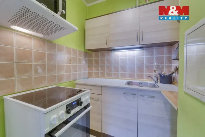Prodej bytu 2+kk, Rudná, Hořelické náměstí, 43 m2