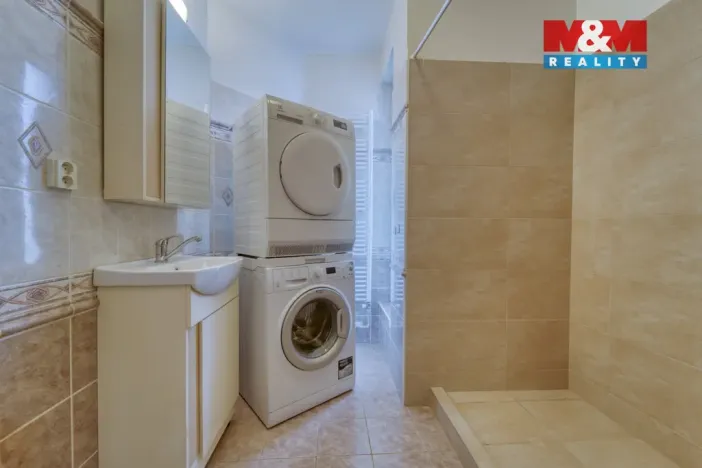 Prodej bytu 2+kk, Rudná, Hořelické náměstí, 43 m2
