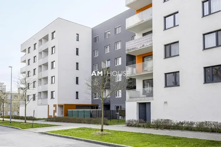 Pronájem bytu 2+kk, Praha - Vysočany, Strnadových, 49 m2
