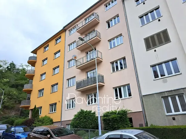Pronájem bytu 1+1, Brno, bratří Čapků, 37 m2