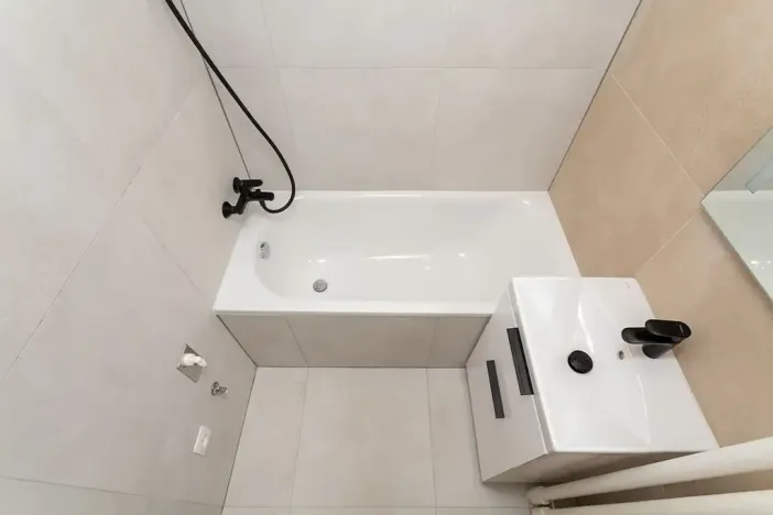 Prodej bytu 3+kk, Praha, Na Šutce, 62 m2