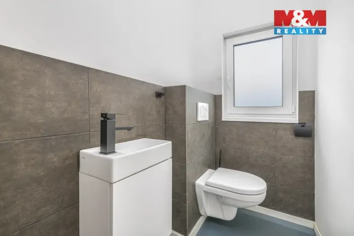 Prodej obchodního prostoru, Čáslav - Čáslav-Nové Město, Táborská, 270 m2