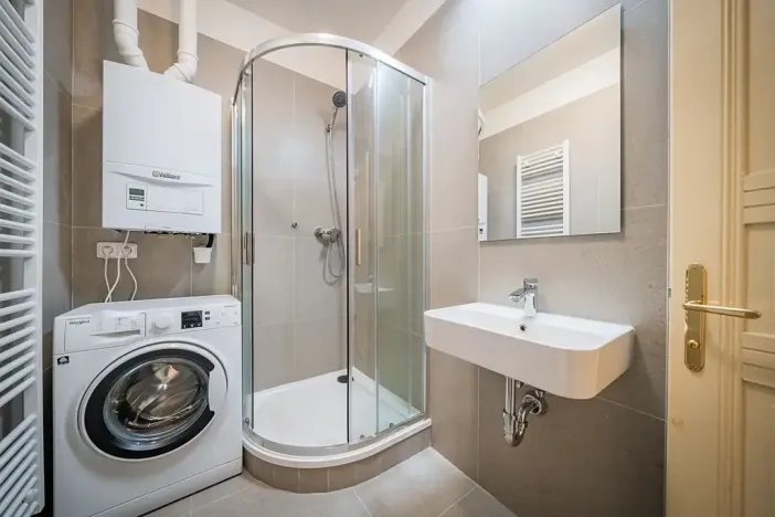 Pronájem bytu 2+kk, Praha - Nové Město, Lípová, 44 m2