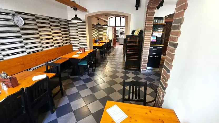 Pronájem kanceláře, Písek, Sedláčkova, 110 m2