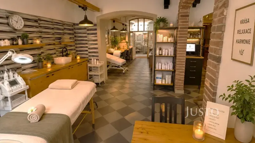 Pronájem restaurace, Písek, Sedláčkova, 110 m2