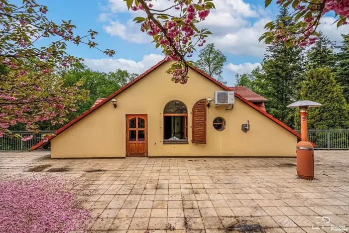 Prodej vily, Unhošť, Lipová, 470 m2