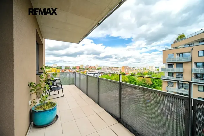 Prodej bytu 4+kk, Praha - Strašnice, Zvěřinova, 92 m2