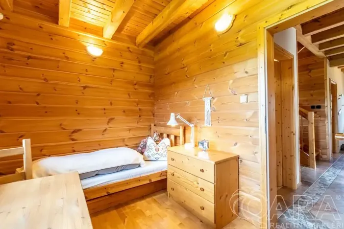 Prodej rodinného domu, Loučná pod Klínovcem, 195 m2