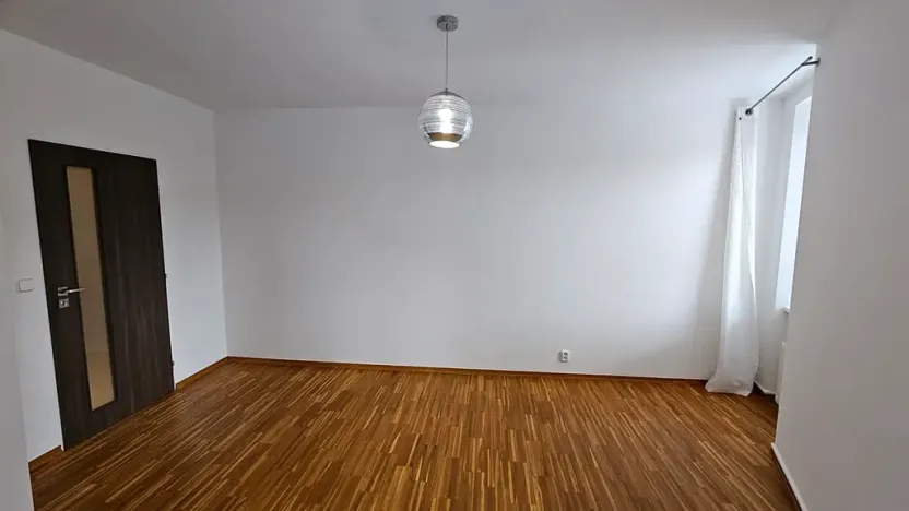 Pronájem bytu 3+kk, Praha - Jinonice, U kříže, 100 m2