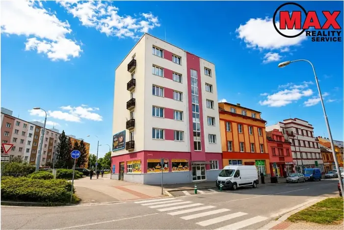 Prodej bytu 2+1, Plzeň, Zábělská, 52 m2