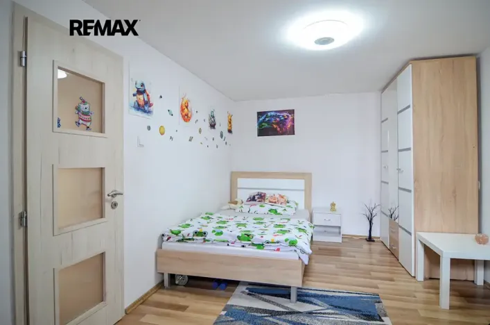 Prodej rodinného domu, Lužice, Lomená, 130 m2