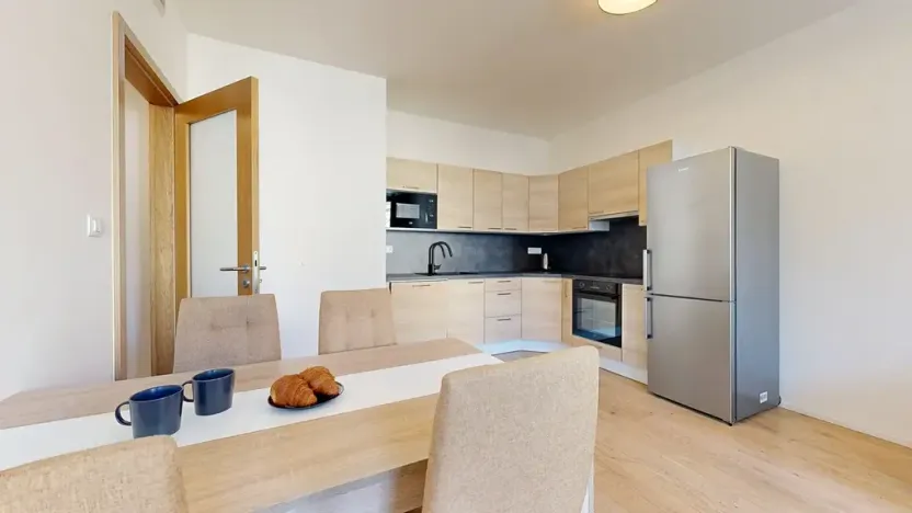 Pronájem bytu 2+kk, Praha - Smíchov, Nádražní, 52 m2