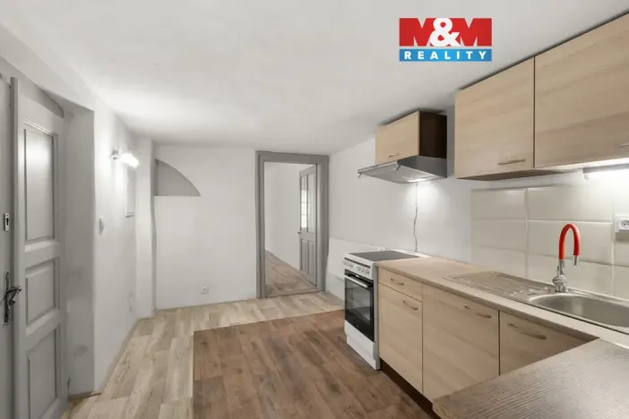 Pronájem bytu 1+1, Velvary, Chržínská, 35 m2