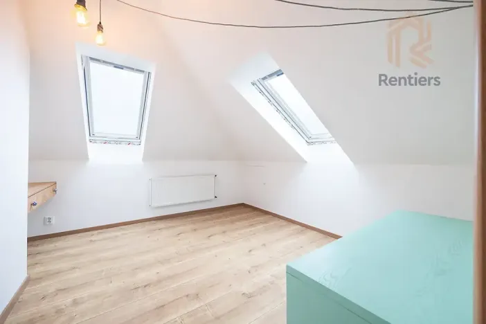 Prodej bytu 3+kk, Praha - Běchovice, Českobrodská, 94 m2