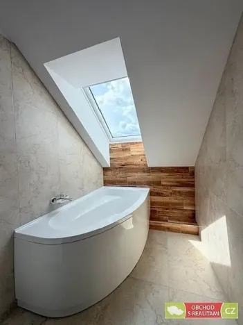 Pronájem bytu 2+kk, Heřmanův Městec, Masarykovo náměstí, 66 m2