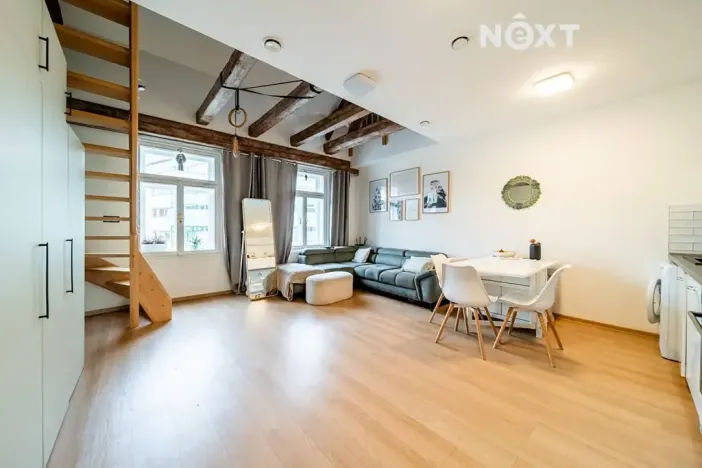 Pronájem bytu 2+kk, Vsetín, Dolní náměstí, 72 m2