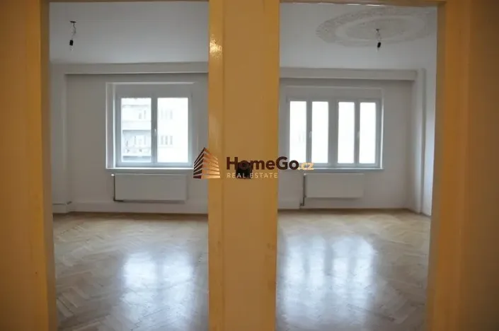 Pronájem bytu 3+1, Praha - Nusle, U gymnázia, 95 m2