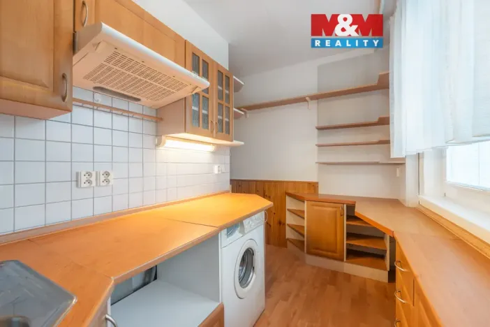 Prodej bytu 1+1, Zlín - Příluky, Zborovská, 36 m2