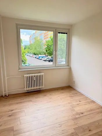 Pronájem bytu 3+1, Praha - Troja, Svídnická, 70 m2
