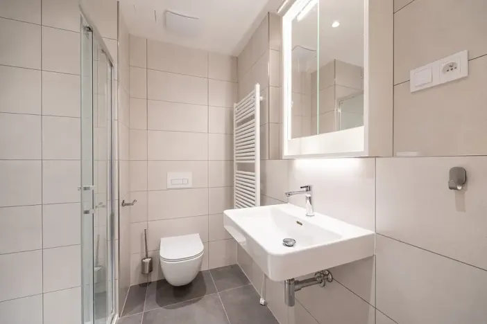Pronájem bytu 1+kk, Praha, Milánská, 31 m2
