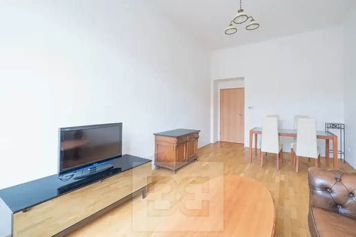 Pronájem bytu 2+1, Praha - Hradčany, Na valech, 79 m2