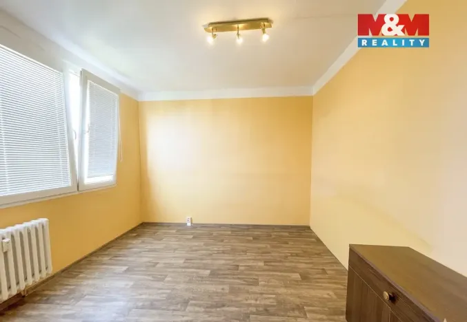 Prodej bytu 2+1, Chomutov, Holešická, 62 m2