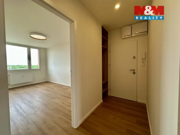 Pronájem bytu 3+kk, Praha - Bohnice, Zelenohorská, 68 m2