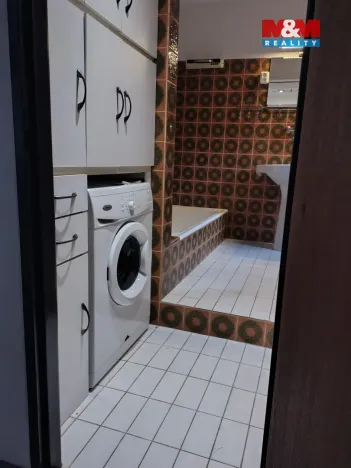 Pronájem bytu 2+1, Praha - Vinoř, Kasalická, 52 m2
