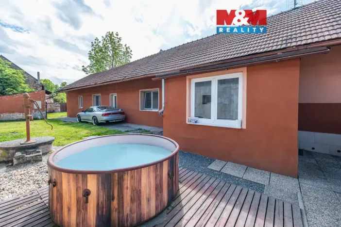 Prodej rodinného domu, Bobnice, Průběžná, 108 m2