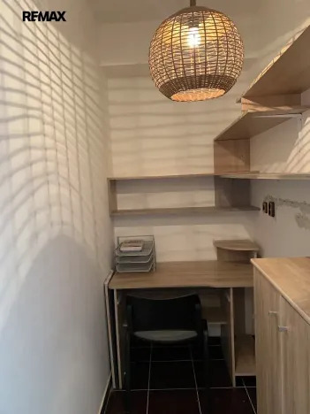 Pronájem bytu 1+kk, Kladno, Jaroslava Holečka, 34 m2