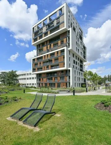 Pronájem garážového stání, Praha - Vysočany, Oktábcových, 15 m2